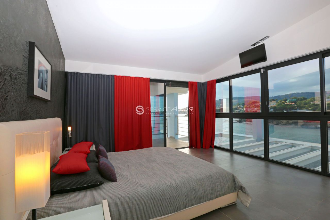 Вилла в Сен-Рафаэле, Франция, 200 м² - фото 5