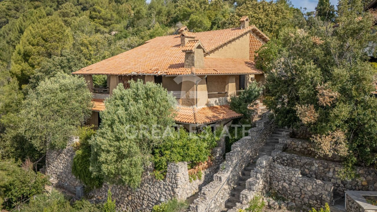 Вилла в Монте-Арджентарио, Италия, 283.1 м² - фото 2