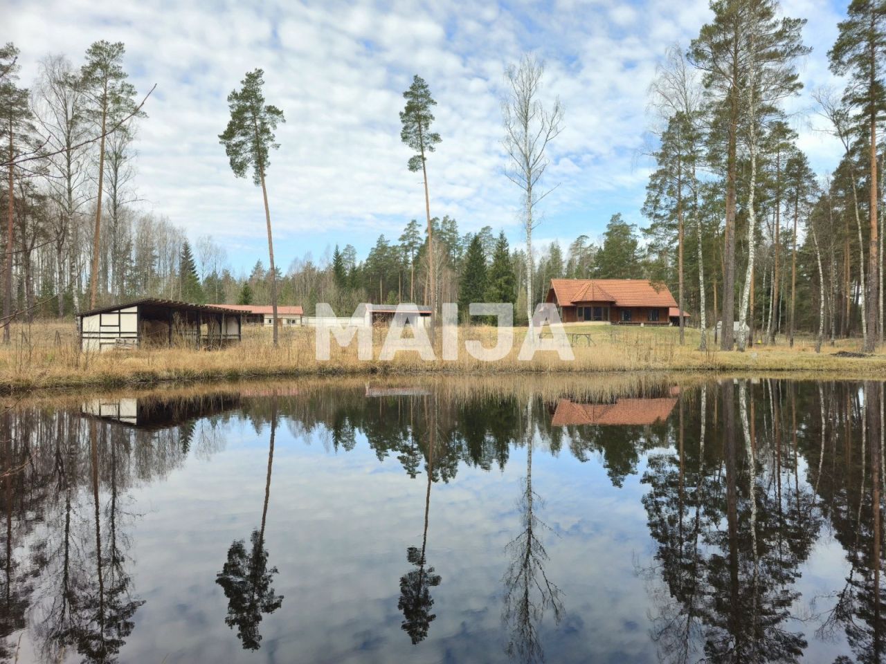 Дом Makstenieki, Латвия, 280 м² - фото 9