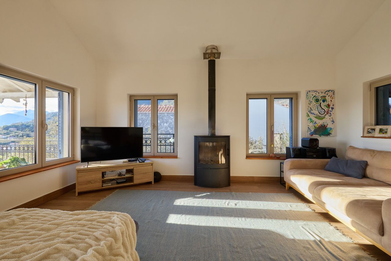 Вилла в Тивате, Черногория, 158 м² - фото 10