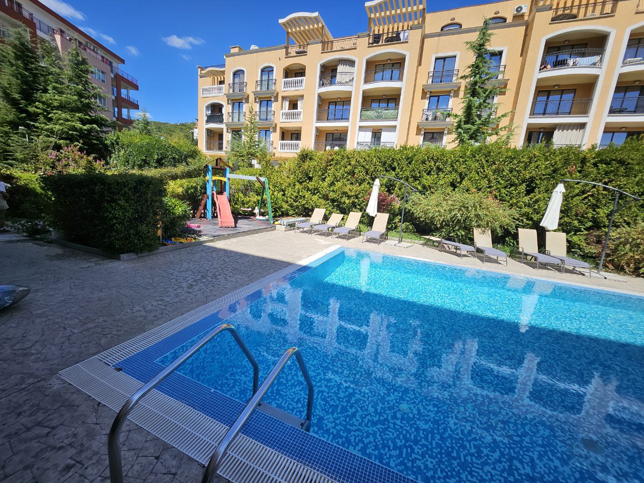 Квартира в Елените, Болгария, 48 м² - фото 14