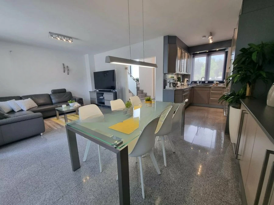 Квартира в Люксембурге, Люксембург, 150 м² - фото 1