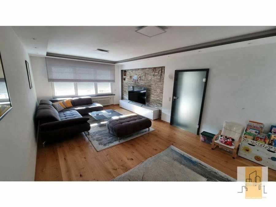 Квартира в Люксембурге, Люксембург, 98 м² - фото 1