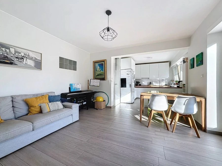 Квартира в Люксембурге, Люксембург, 95 м² - фото 3
