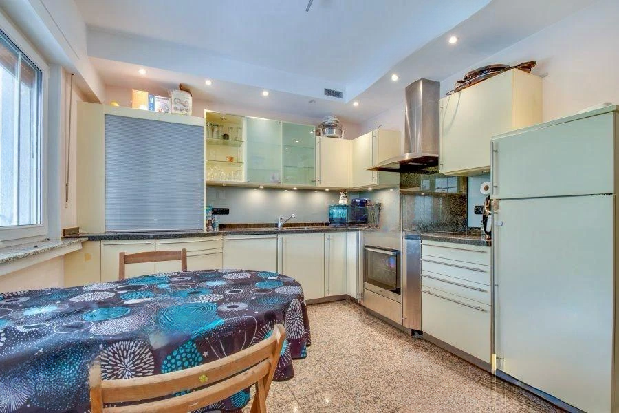 Квартира в Люксембурге, Люксембург, 215 м² - фото 6