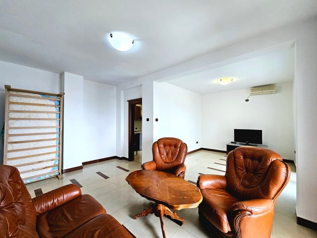 Квартира в Бечичи, Черногория, 100 м² - фото 2