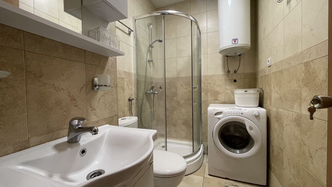 Квартира в Будве, Черногория, 78 м² - фото 12