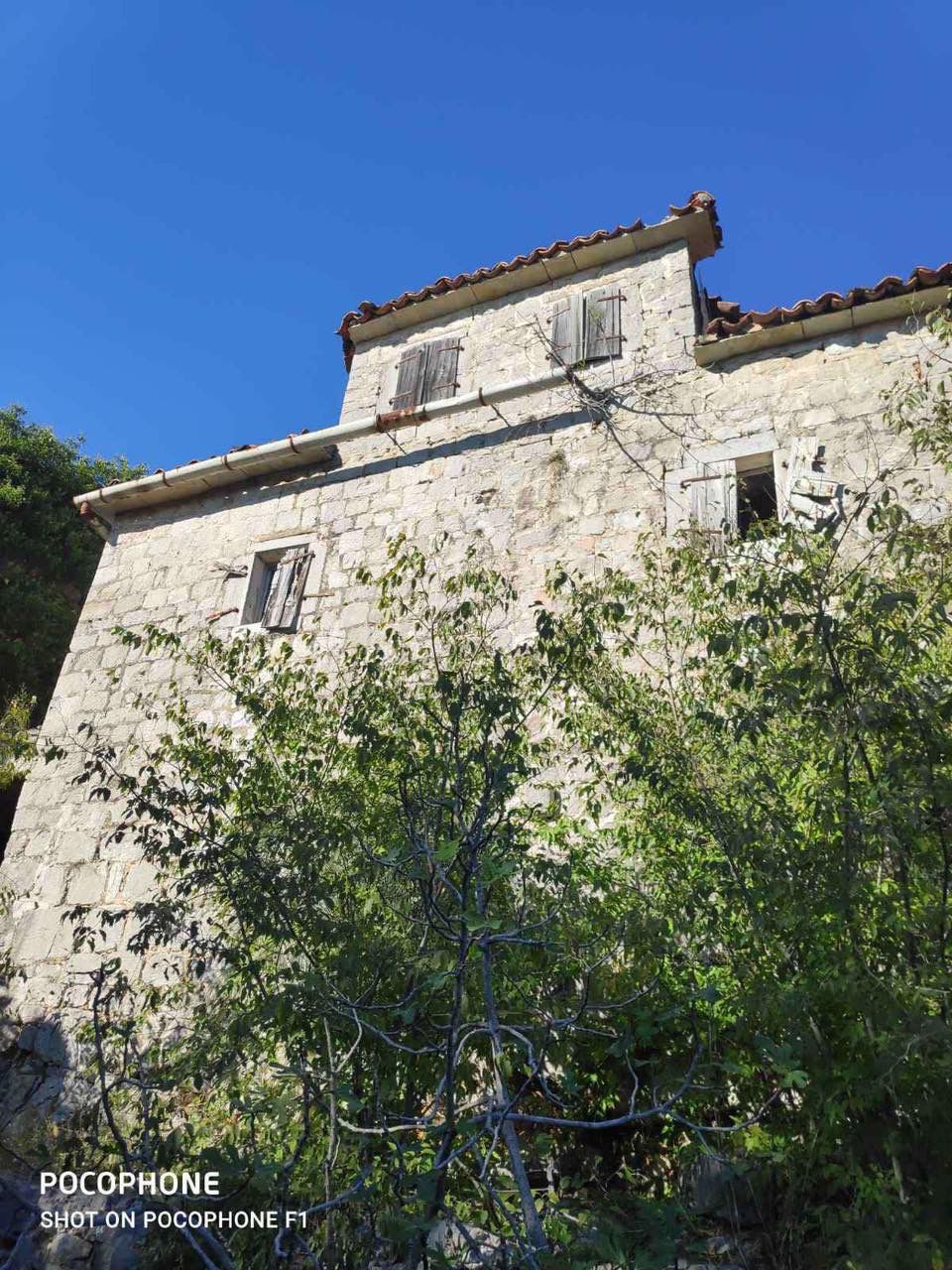 Земля на полуострове Луштица, Черногория, 12 350 м² - фото 2