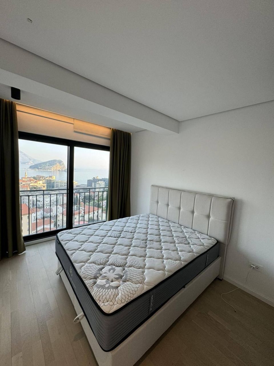 Квартира в Будве, Черногория, 236 м² - фото 15