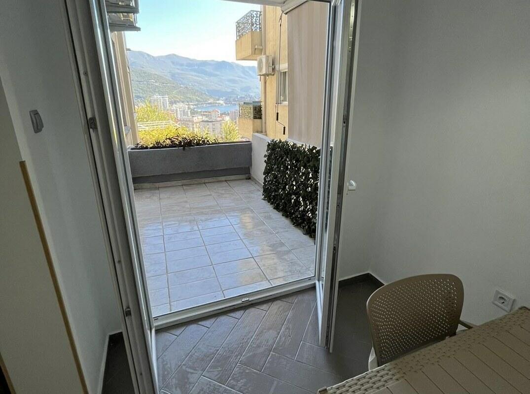 Квартира в Будве, Черногория, 28 м² - фото 9