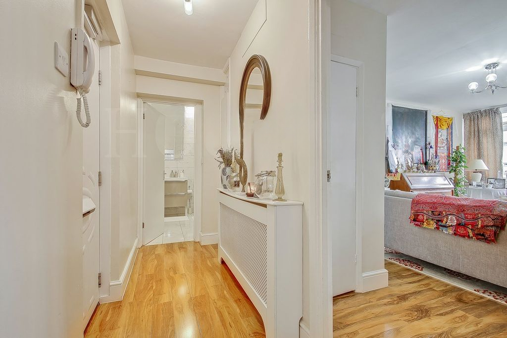 Квартира в Лондоне, Великобритания, 75 м² - фото 1