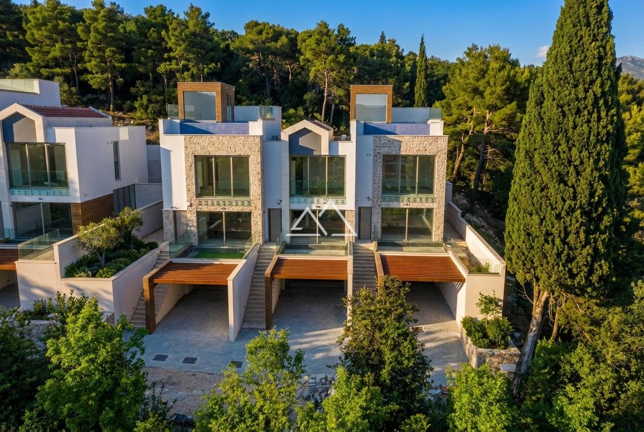 Вилла в Тивате, Черногория, 286 м² - фото 3