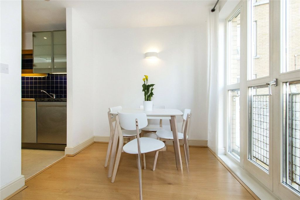 Квартира в Лондоне, Великобритания, 45 м² - фото 1