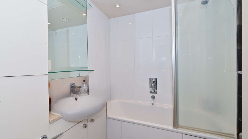 Квартира в Лондоне, Великобритания, 44 м² - фото 1