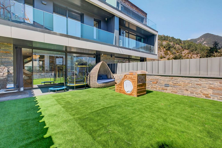 Квартира в Эскасе, Андорра, 371 м² - фото 1