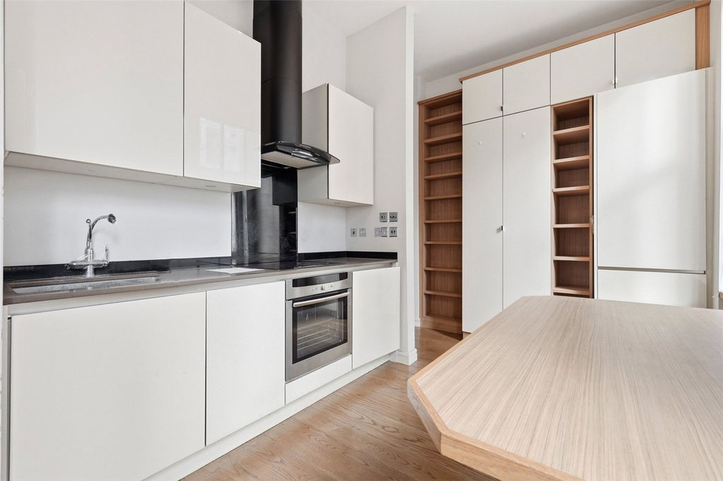 Квартира в Лондоне, Великобритания, 33 м² - фото 1