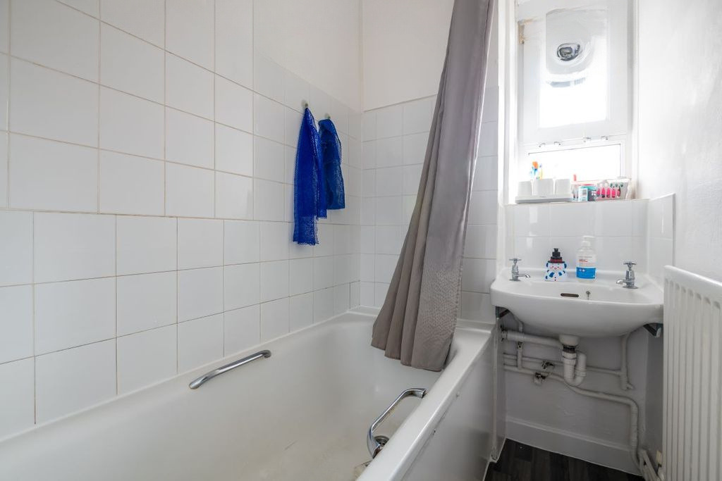 Квартира в Лондоне, Великобритания, 38 м² - фото 1