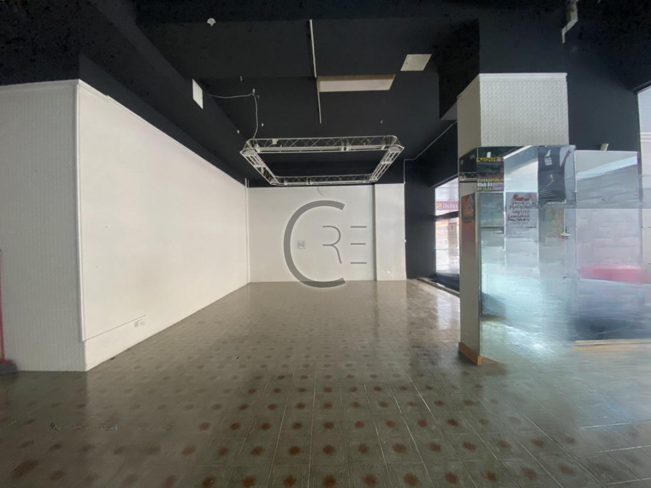 Офис в Любляне, Словения, 140 м² - фото 1