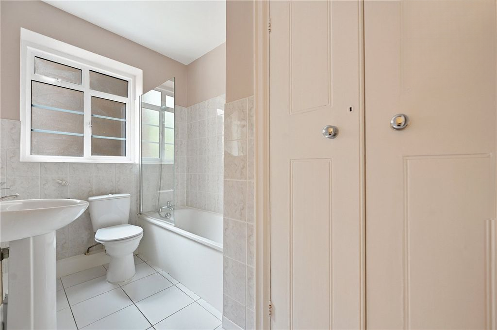 Квартира в Лондоне, Великобритания, 39 м² - фото 2