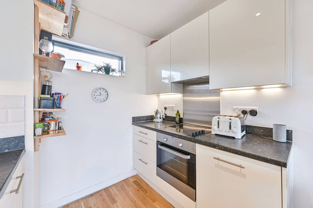 Квартира в Лондоне, Великобритания, 41 м² - фото 2