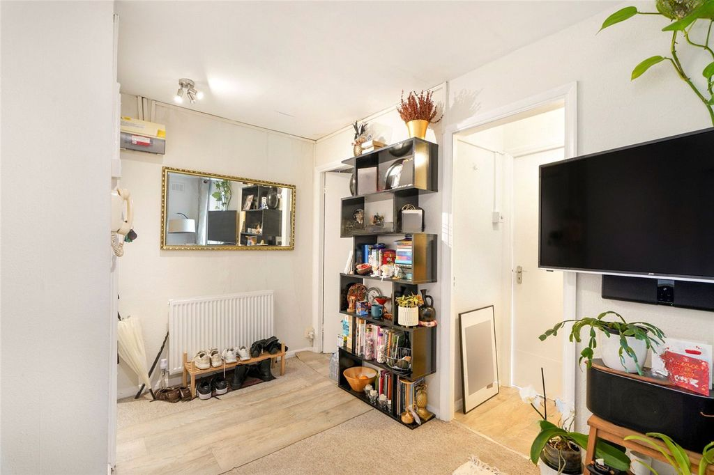 Квартира в Лондоне, Великобритания, 34 м² - фото 2