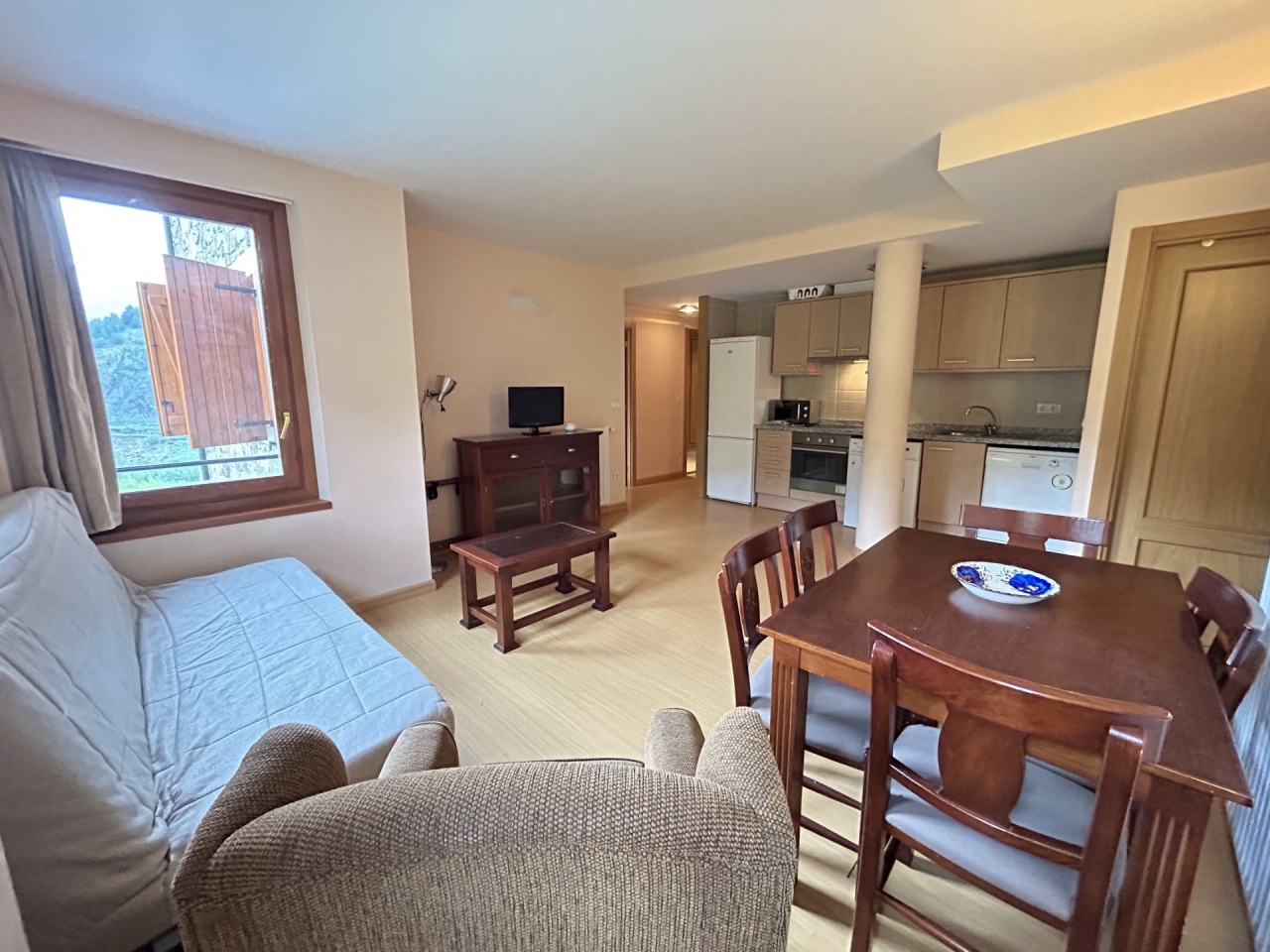 Квартира в Сиспони, Андорра, 76 м² - фото 2