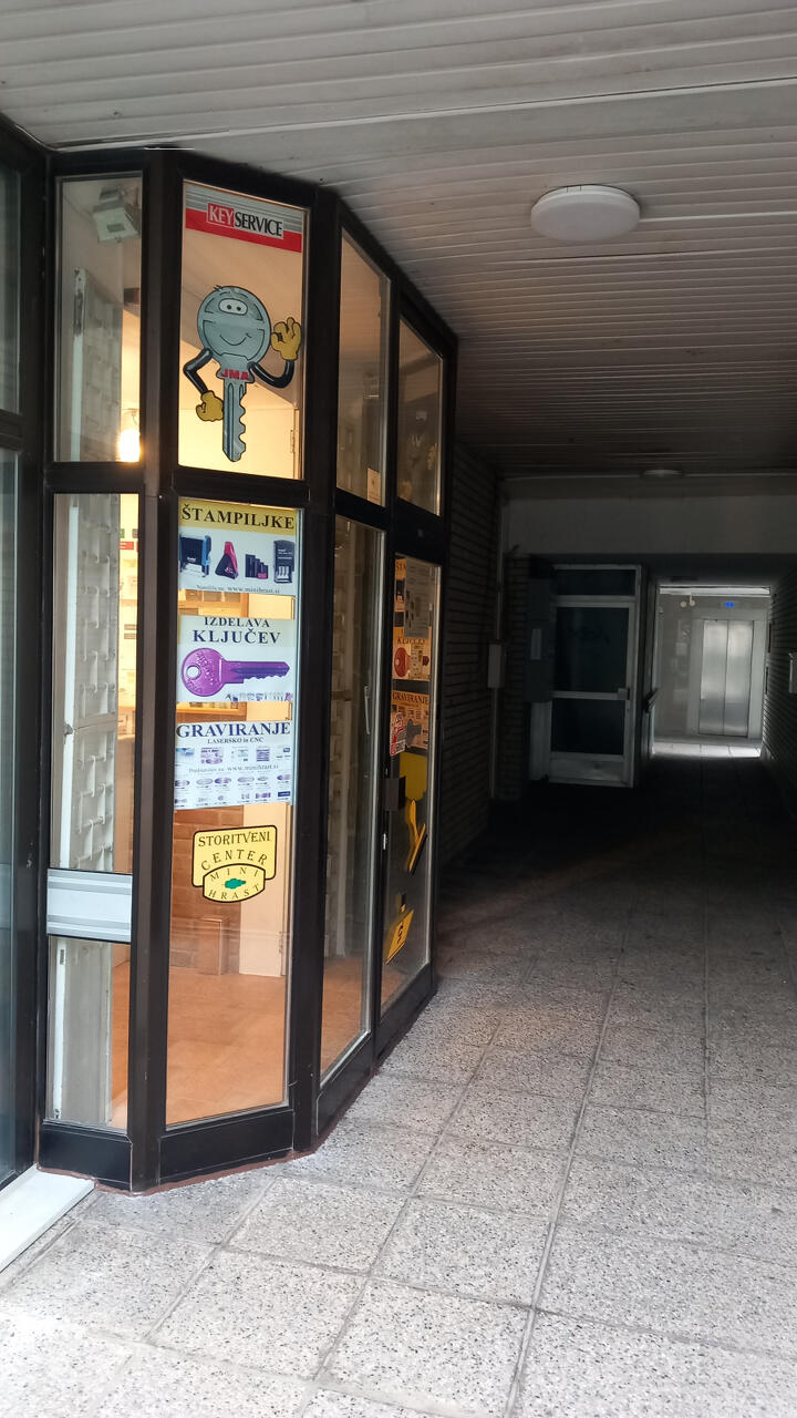 Офис в Любляне, Словения, 8 м² - фото 2