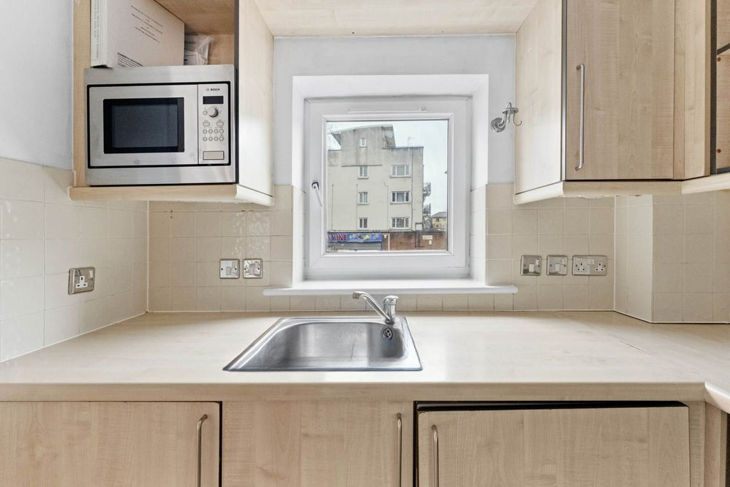 Квартира в Лондоне, Великобритания, 36 м² - фото 2