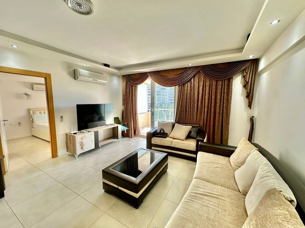 Квартира в Мерсине, Турция, 150 м² - фото 1