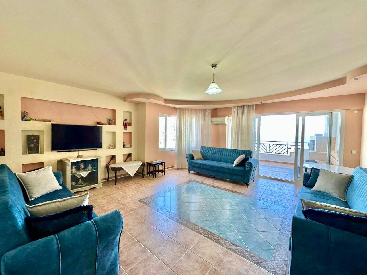 Квартира в Мерсине, Турция, 180 м² - фото 2