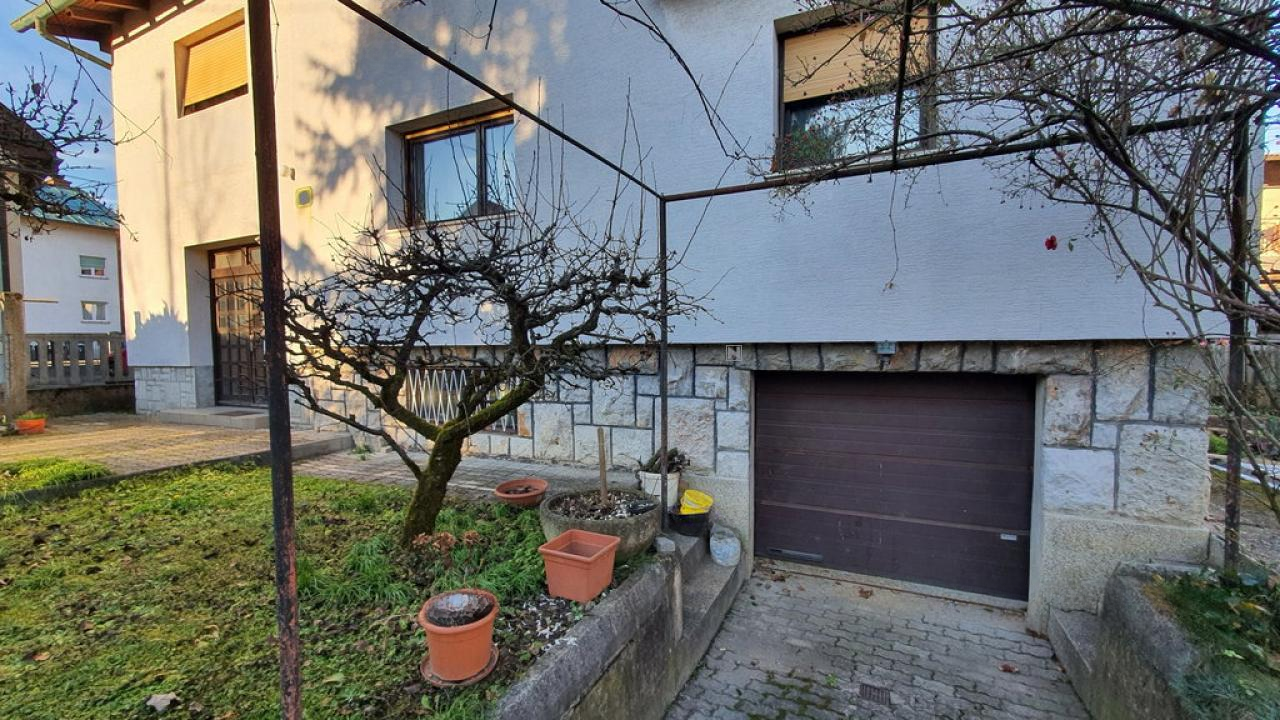 Земля в Любляне, Словения, 587 м² - фото 4