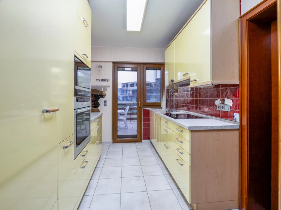 Квартира в Люксембурге, Люксембург, 212 м² - фото 4