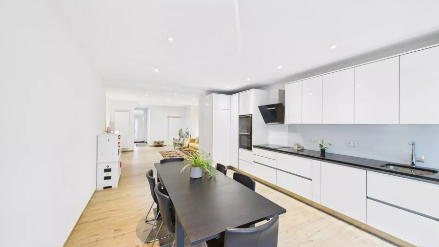 Квартира в Люксембурге, Люксембург, 130 м² - фото 4