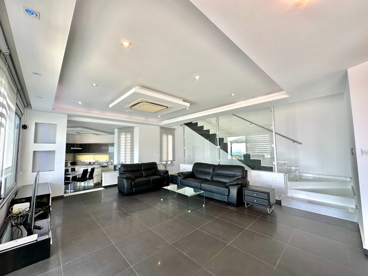 Квартира в Айос-Атанасиосе, Кипр, 450 м² - фото 5