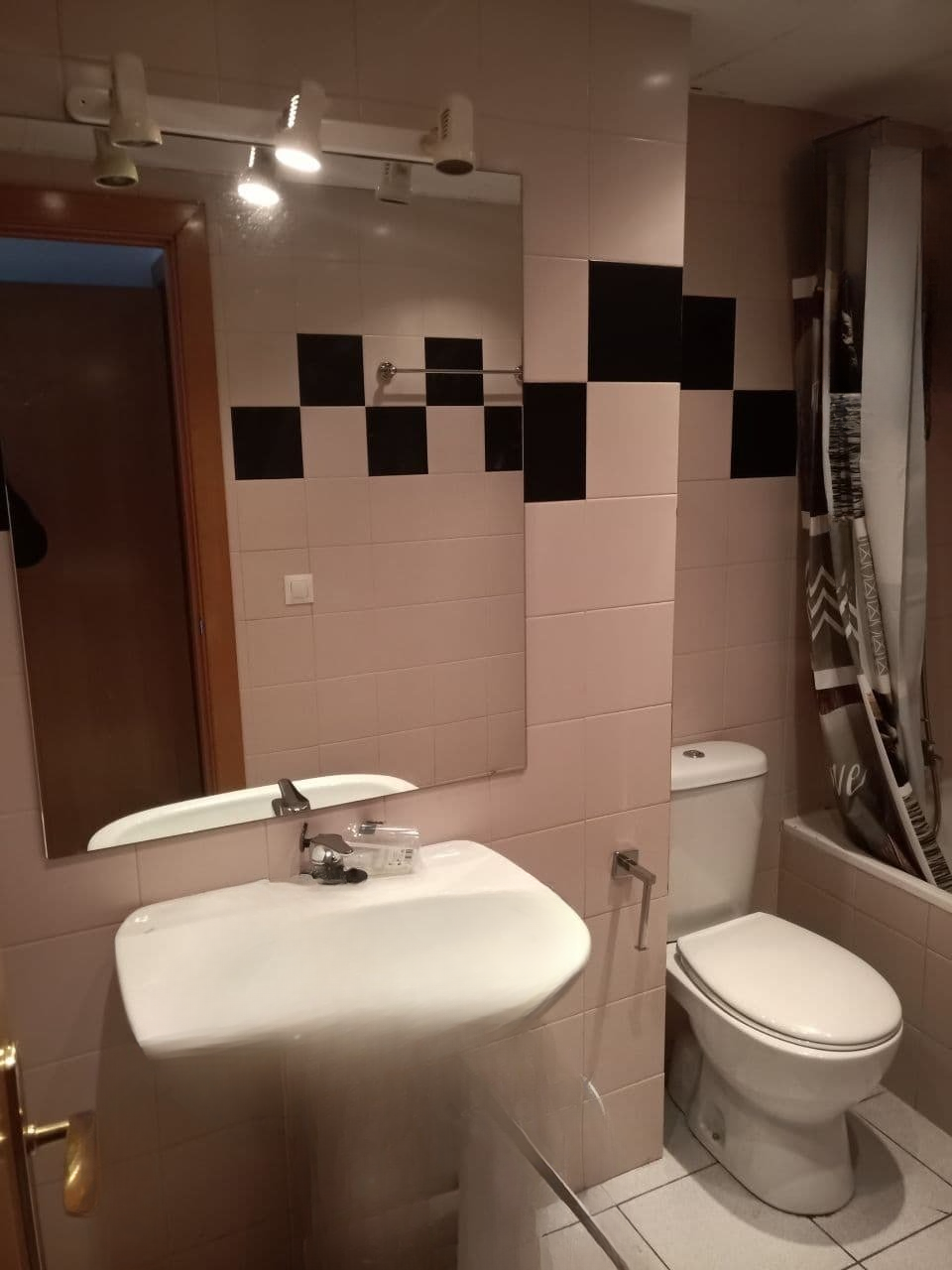 Квартира в Андорра-ла-Велье, Андорра, 88 м² - фото 6