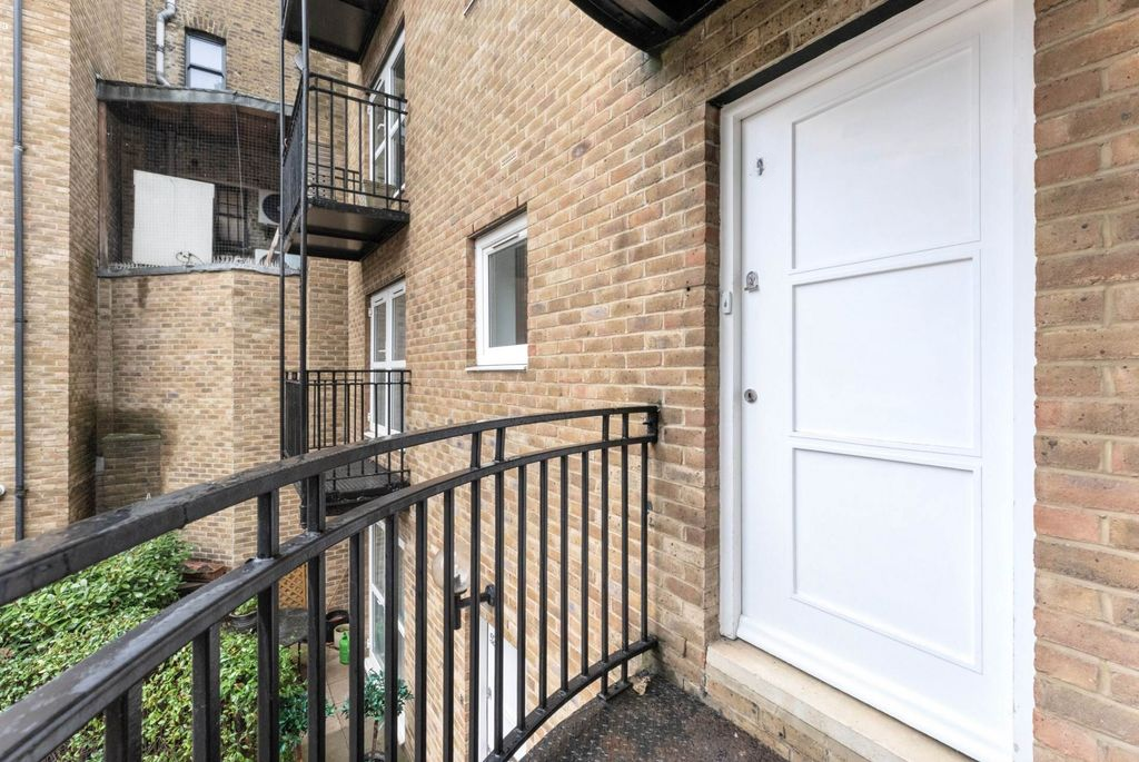 Квартира в Лондоне, Великобритания, 36 м² - фото 7