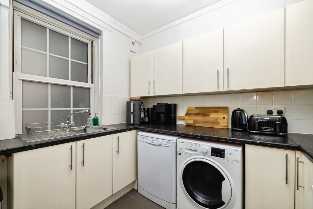 Квартира в Лондоне, Великобритания, 39 м² - фото 7