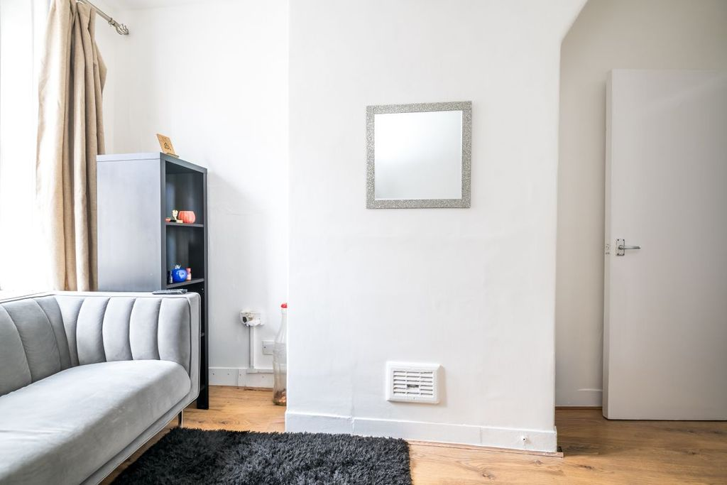 Квартира в Лондоне, Великобритания, 38 м² - фото 7