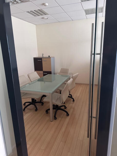 Офис в Любляне, Словения, 60 м² - фото 7