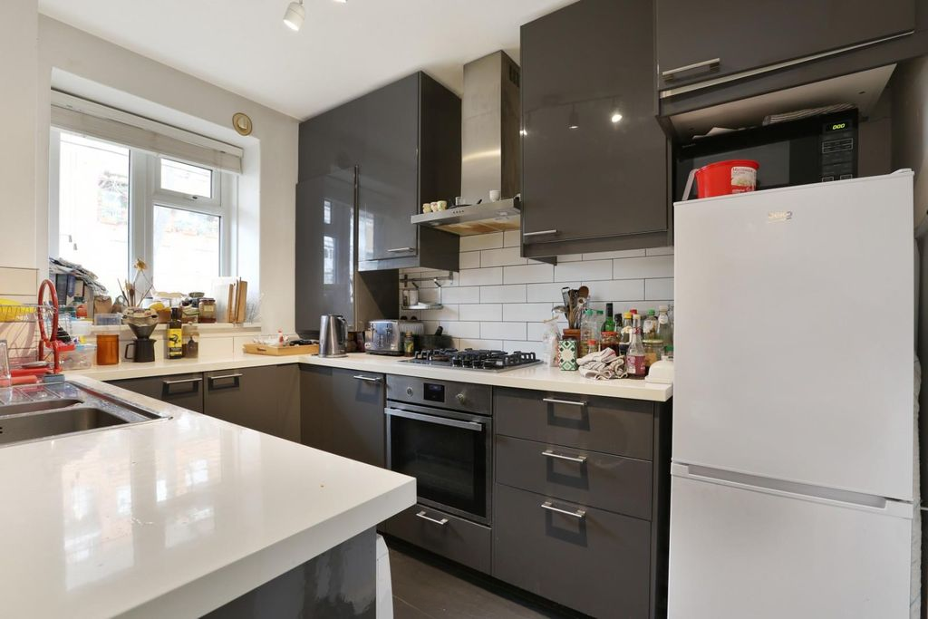 Квартира в Лондоне, Великобритания, 61 м² - фото 9