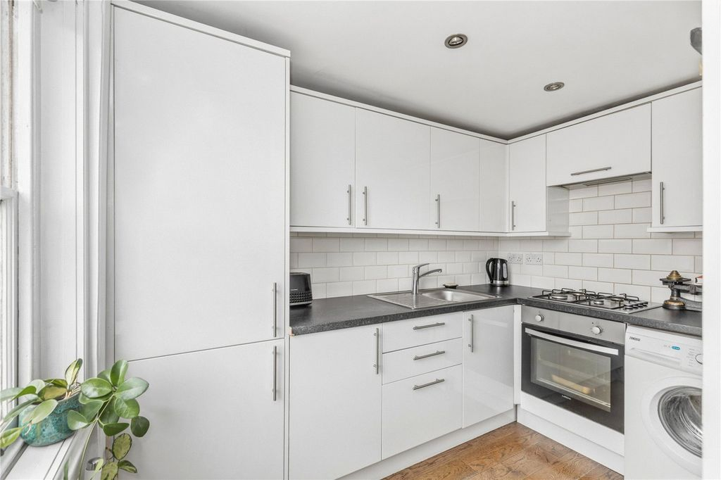 Квартира в Лондоне, Великобритания, 49 м² - фото 9