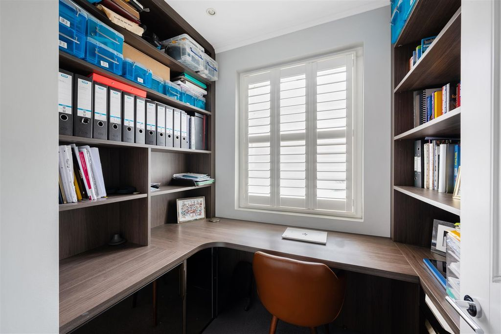 Квартира в Лондоне, Великобритания, 249 м² - фото 10