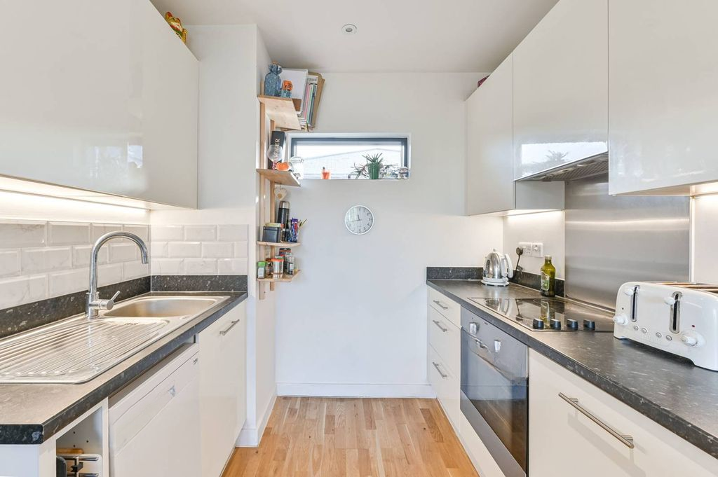 Квартира в Лондоне, Великобритания, 41 м² - фото 11