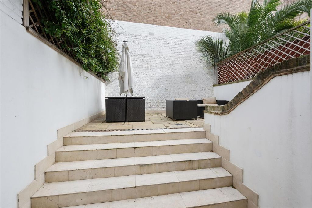 Квартира в Лондоне, Великобритания, 249 м² - фото 12