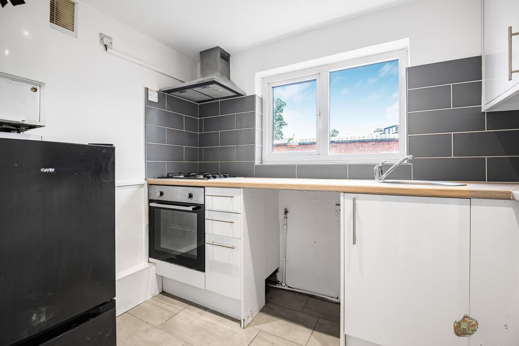 Квартира в Лондоне, Великобритания, 39 м² - фото 12