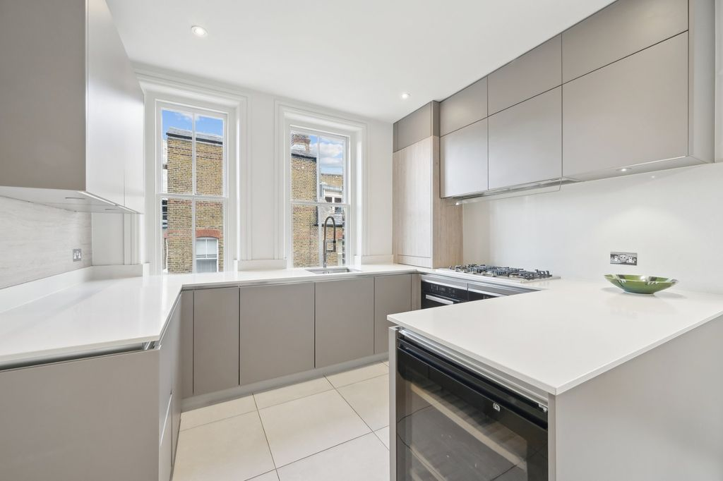 Квартира в Лондоне, Великобритания, 120 м² - фото 13