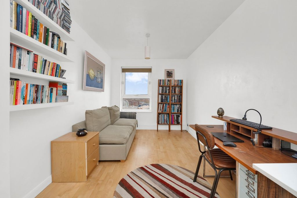 Квартира в Лондоне, Великобритания, 59 м² - фото 14