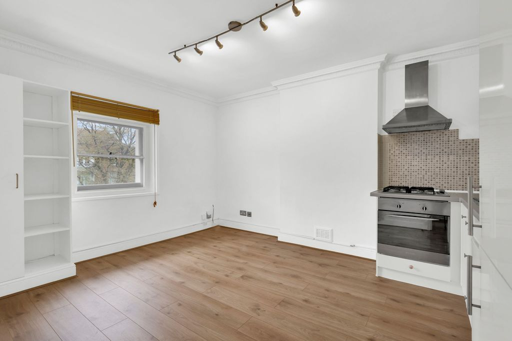 Квартира в Лондоне, Великобритания, 30 м² - фото 14