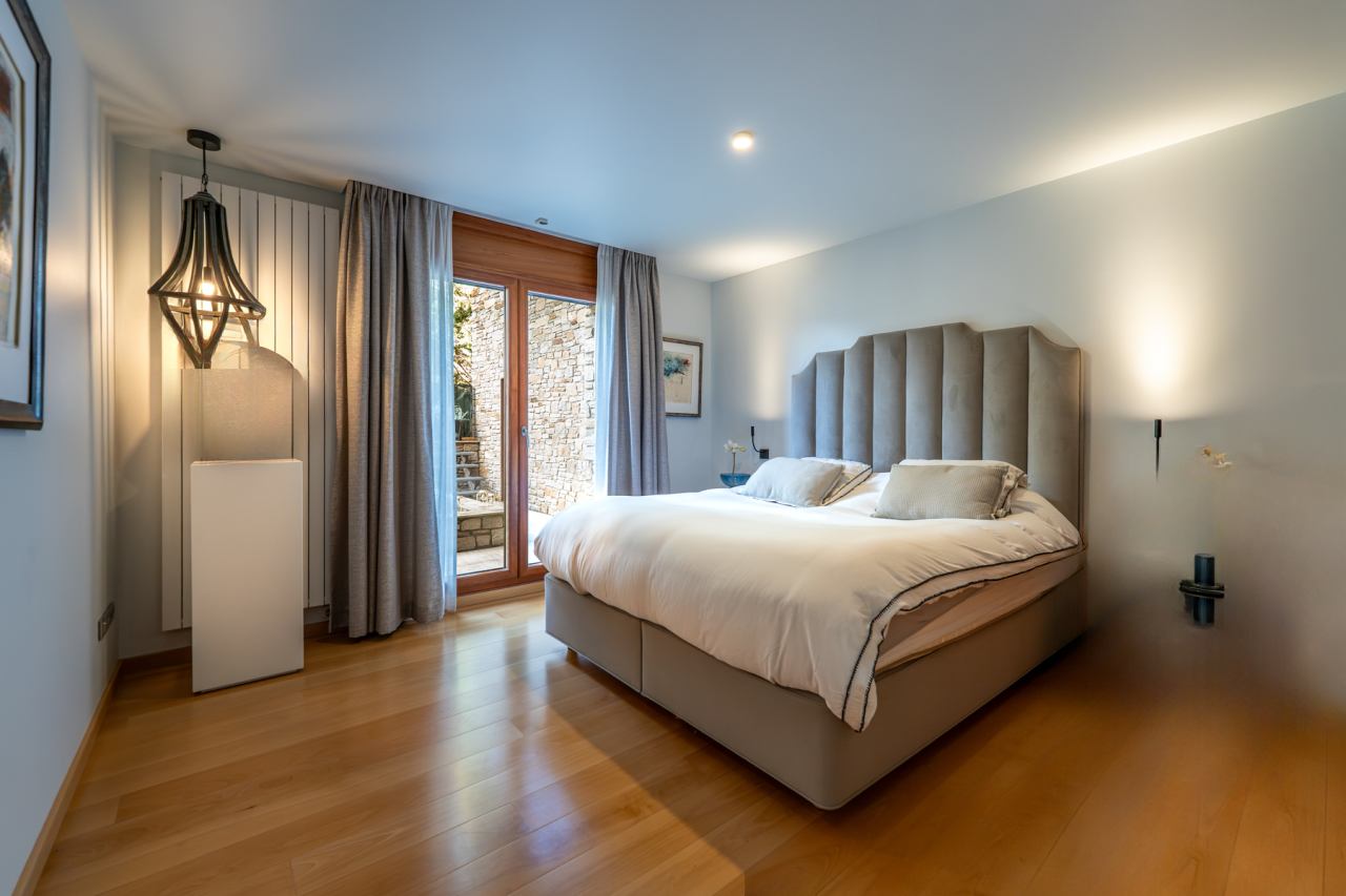 Квартира в Эскальдесе, Андорра, 197 м² - фото 16