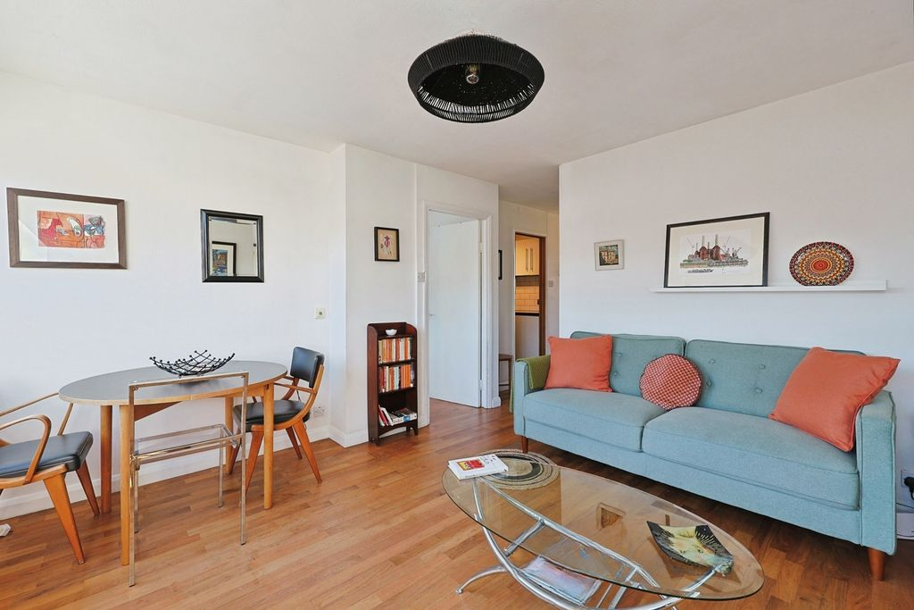 Квартира в Лондоне, Великобритания, 47 м² - фото 16